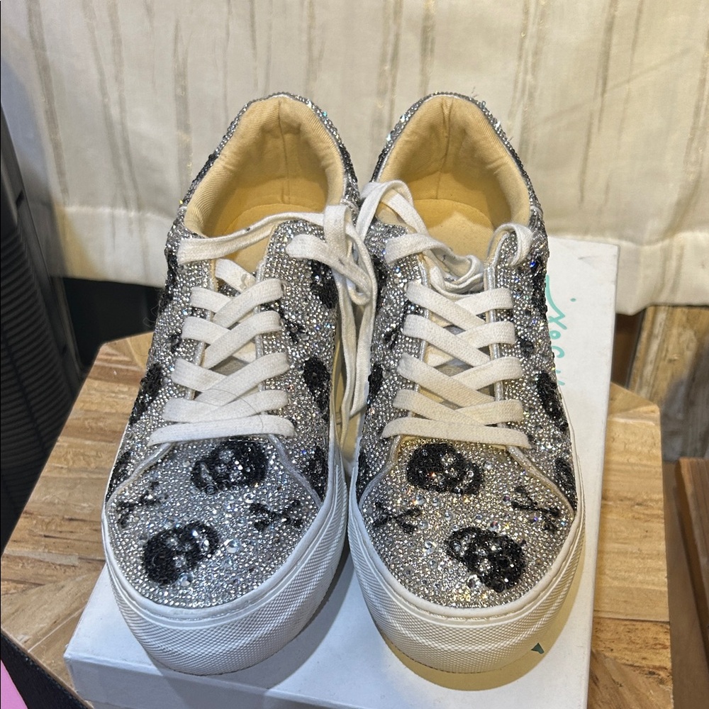 Betsey Johnson Silver Skull Glitter Sneakers - Picture 2 of 5